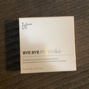 Bye bye pores blush it cosmetics